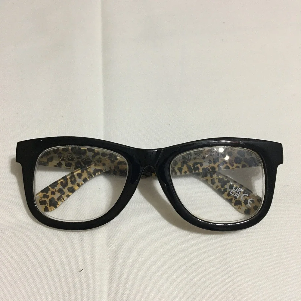 Lot of 4 Lacoste Betsey Johnson Christian Siriano Foster Grant EyeGlasses